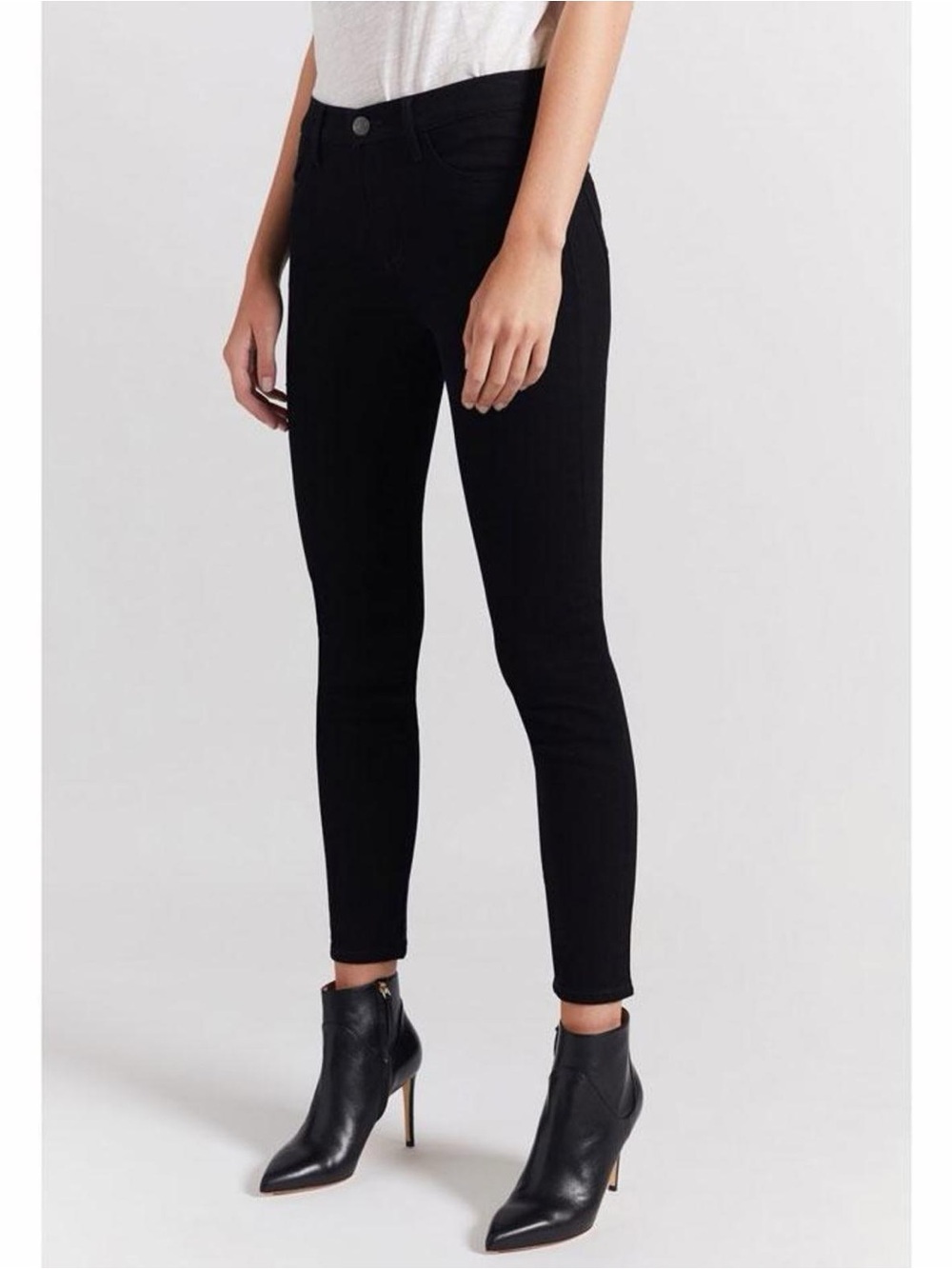 Current/Elliott Black Ultra High Waist Ankle Stiletto Jeans Like New, Size 30
